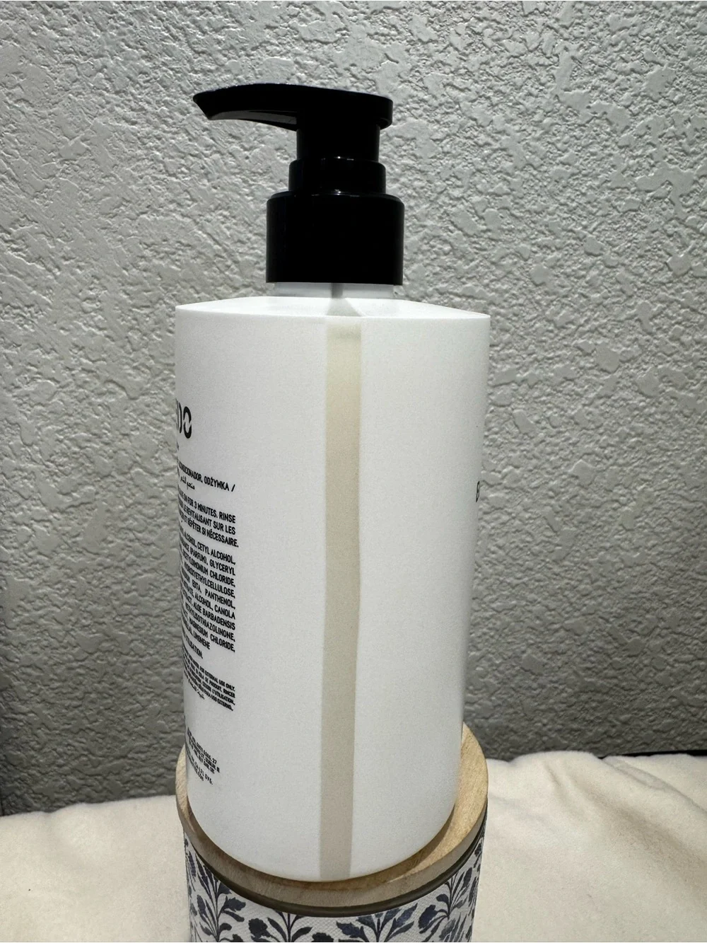 NEW! Byredo Bal D'Afrique Hair Conditioner — White & Black Pump Bottle